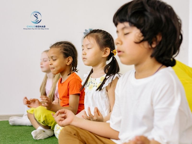 Trị Liệu Nhóm Tăng Khả Năng Tập Trung Cho Trẻ 2026 | ChildRehab