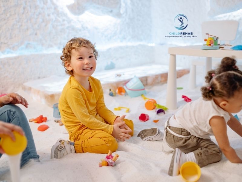 Trị Liệu Nhóm Cho Trẻ Khó Hòa Nhập 2026 | ChildRehab