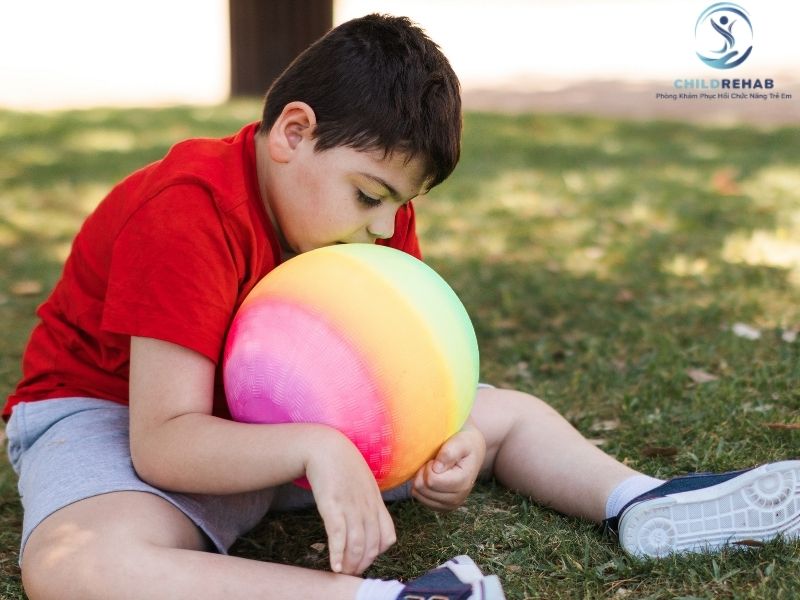 Hoạt Động Trị Liệu Cho Trẻ Rối Loạn Cảm Giác 2026 | ChildRehab