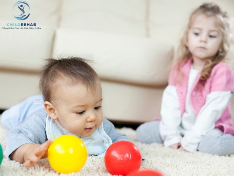 Phụ Huynh Không Nên Làm Gì Khi Trẻ Bị Cong Vẹo Cột Sống? 2026 | ChildRehab