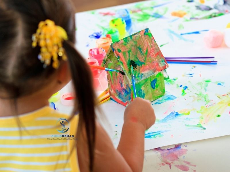 Những Trẻ Nào Phù Hợp Với Floortime? 2026 | ChildRehab