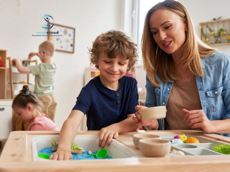 Hòa Nhập Cảm Giác Có Phù Hợp Với Mọi Trẻ Tự Kỷ Không? 2026 | ChildRehab