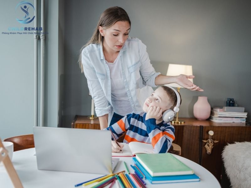 Trẻ Không Duy Trì Được Hội Thoại 2026 | ChildRehab