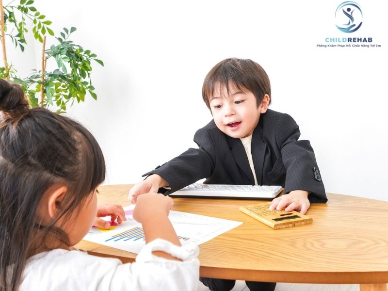 Ngôn Ngữ Trị Liệu Cho Trẻ Kém Tập Trung 2026 | ChildRehab