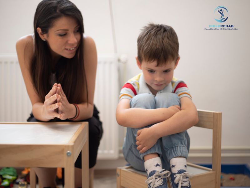 Trẻ Không Thích Bị Chạm Có Phải Rối Loạn Xúc Giác? 2026 | ChildRehab