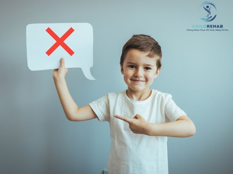 Khi Nào Không Nên Tự Luyện Nói Tại Nhà? 2026 | ChildRehab