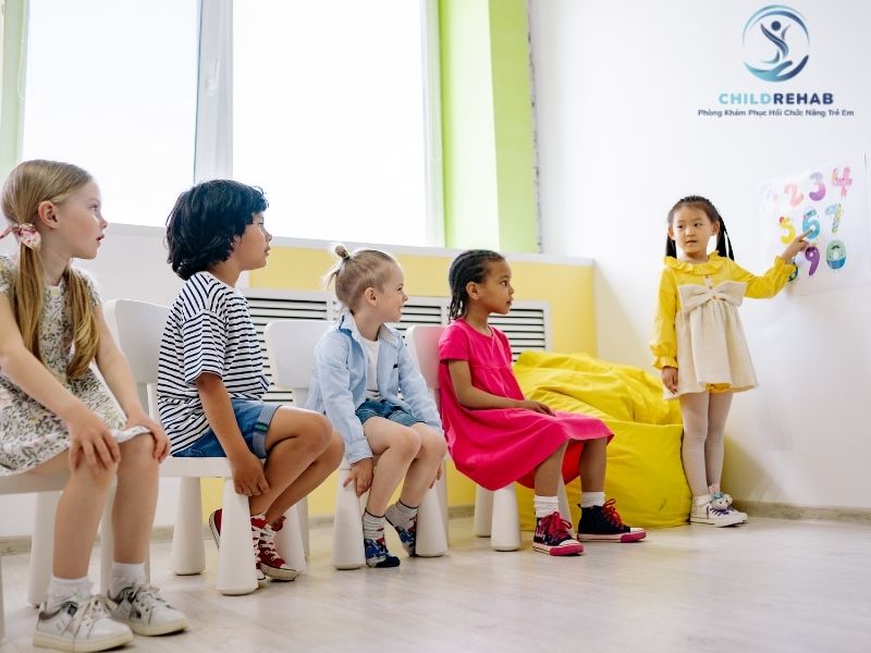 Cách Tạo Môi Trường Giao Tiếp Tốt Cho Trẻ 2026 | ChildRehab