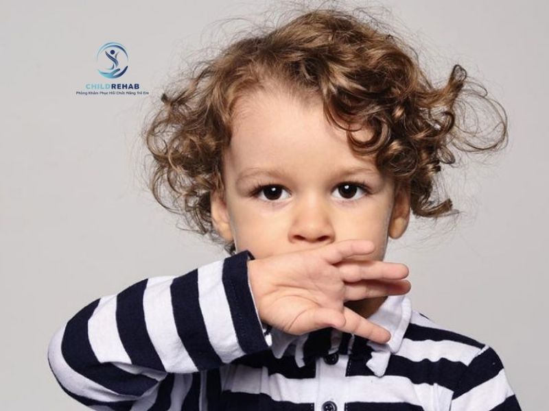 Trẻ 18 Tháng Chưa Biết Nói Có Bình Thường Không? 2026 | ChildRehab
