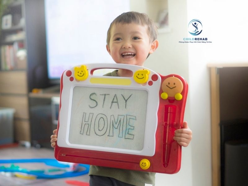 Bài Tập Cho Trẻ Chậm Nói Phụ Huynh Có Thể Áp Dụng 2026 | ChildRehab