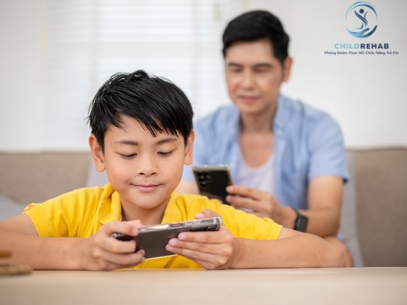 Trẻ Ít Vận Động Có Dễ Bị Sai Tư Thế Hơn Không? 2026 | ChildRehab