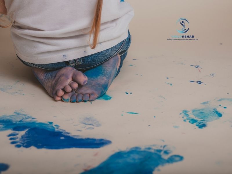 Khi Nào Không Nên Tự Can Thiệp Trẻ Tự Kỷ? 2026 | ChildRehab