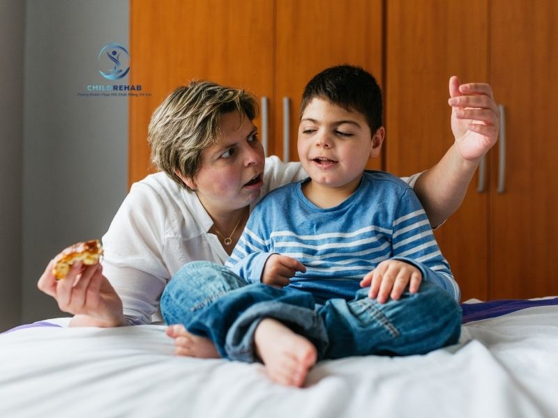 Phân Biệt Trẻ Chậm Phát Triển Vận Động Sinh Lý Và Bệnh Lý 2026 | ChildRehab