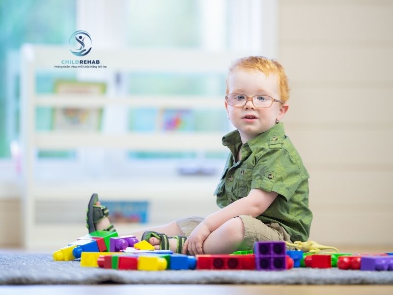 Những Hiểu Lầm Phổ Biến Về Trẻ Chậm Phát Triển Vận Động 2026 | ChildRehab