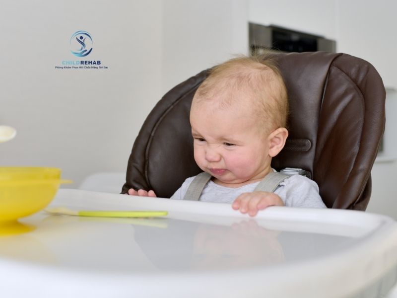 Gọi Trẻ Không Quay Lại Có Phải Vấn Đề Nghe Hay Phát Triển Không? 2026 | ChildRehab