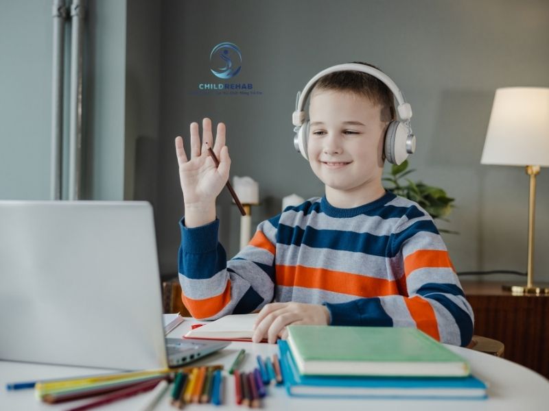 Bài Tập Luyện Khả Năng Nghe Hiểu Cho Trẻ Tại Nhà 2026 | ChildRehab