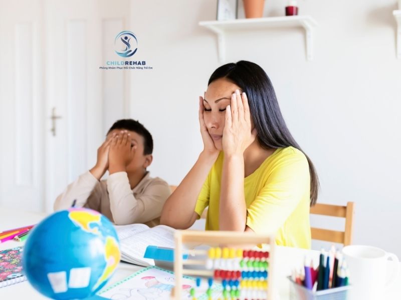 Tự Cho Trẻ Tập Tại Nhà Có Đủ Không? 2026 | ChildRehab