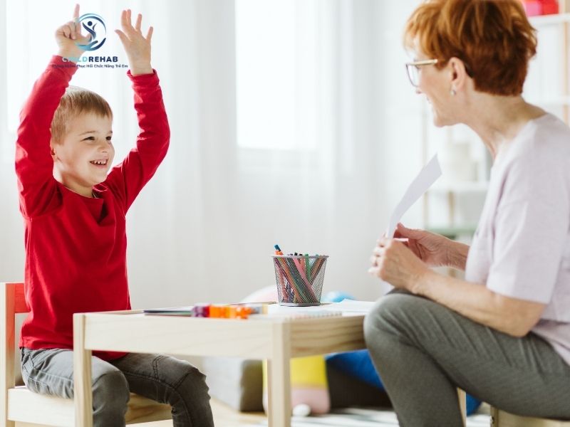 ADHD Và Tự Kỷ Khác Nhau Như Thế Nào? 2026 | ChildRehab