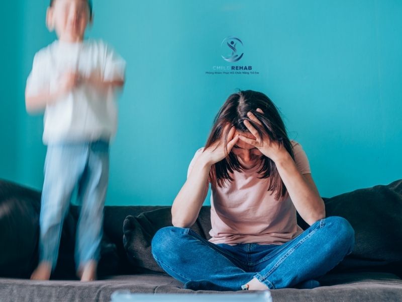 Cha Mẹ Nên Nói Gì Khi Con Từ Chối Làm Theo? 2026 | ChildRehab