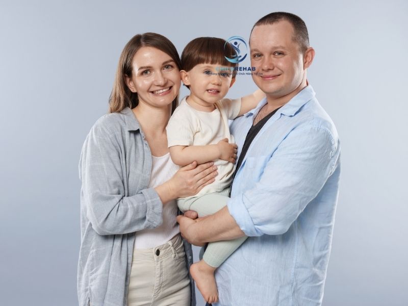 Kỷ Luật Tích Cực Khác Gì Với Chiều Chuộng? 2026 | ChildRehab