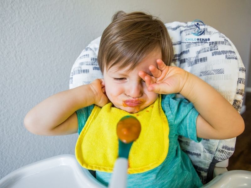 Có Nên Ép Trẻ Ăn Khi Biếng Ăn Không? Góc Nhìn Đúng 2026 | ChildRehab