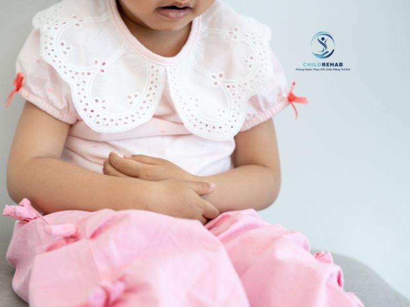 Trẻ Hay Đau Bụng Có Khiến Trẻ Khó Hợp Tác Không? 2026 | ChildRehab