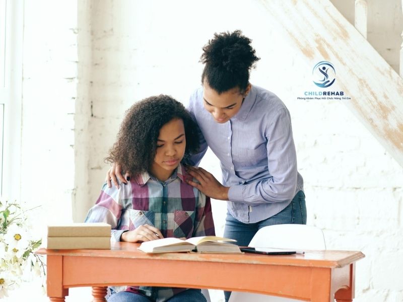 Cách Phát Triển Ngôn Ngữ Cho Trẻ 5 Tuổi Tại Nhà Trước Khi Vào Lớp 1 2026 | ChildRehab