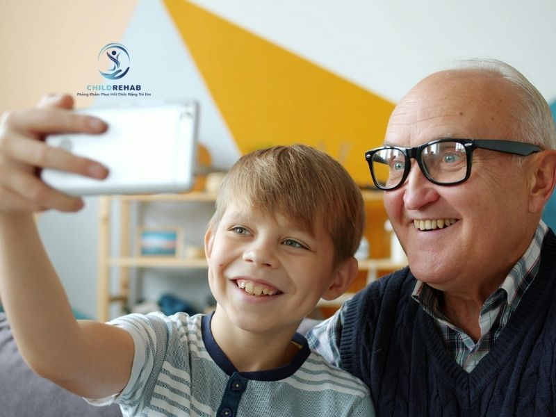 Ông Bà Có Thể Hỗ Trợ Trẻ Đặc Biệt Theo Cách Nào Phù Hợp Hơn? 2026 | ChildRehab
