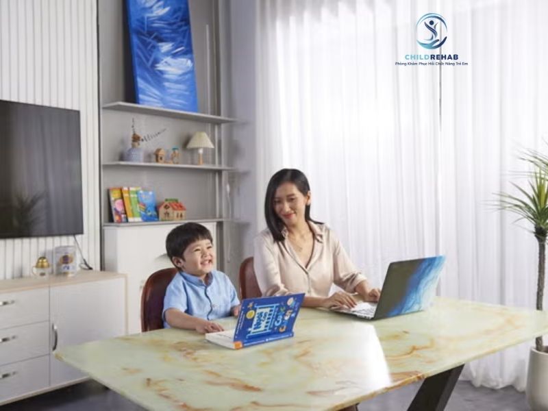 Các Hoạt Động Phát Triển Ngôn Ngữ Tại Nhà Cho Trẻ Mỗi Ngày 2026 | ChildRehab