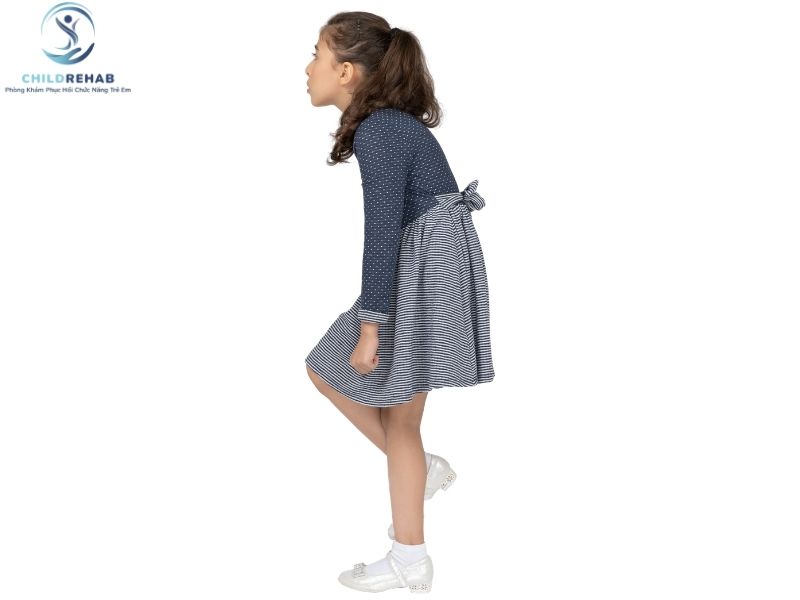 Đánh Giá Gù Lưng Ở Trẻ Gồm Những Gì? 2026 | ChildRehab