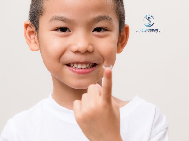 Trẻ Không Chú Ý Đến Người Khác Có Ảnh Hưởng Gì Không? 2026 | ChildRehab