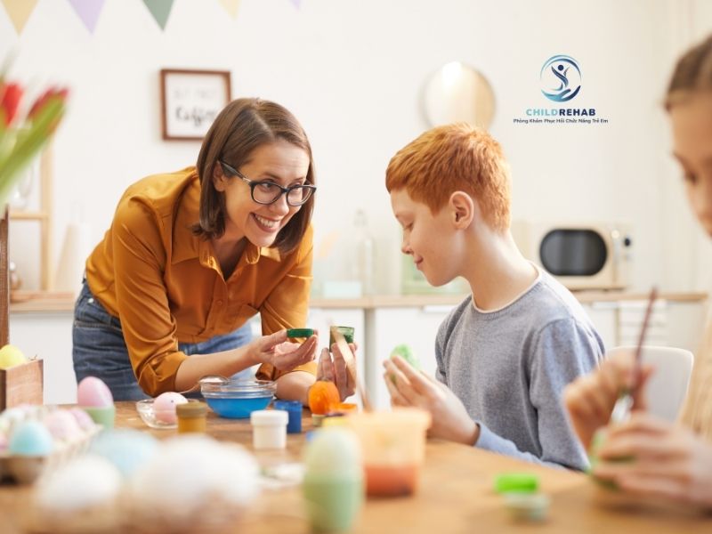 Vì Sao Cha Mẹ Thường Làm Giúp Con Quá Nhiều? 2026 | ChildRehab