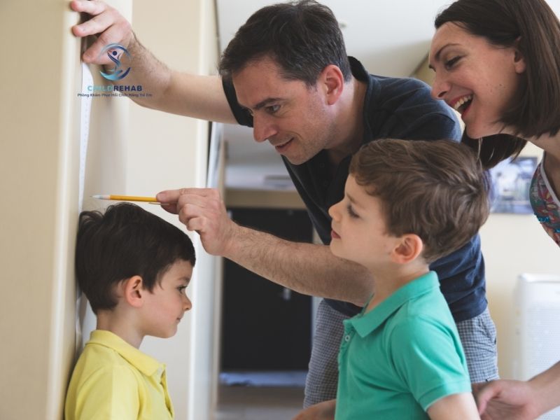 Cha Mẹ Có Cần Một Lộ Trình Dạy Tự Lập Cho Trẻ Không? 2026 | ChildRehab