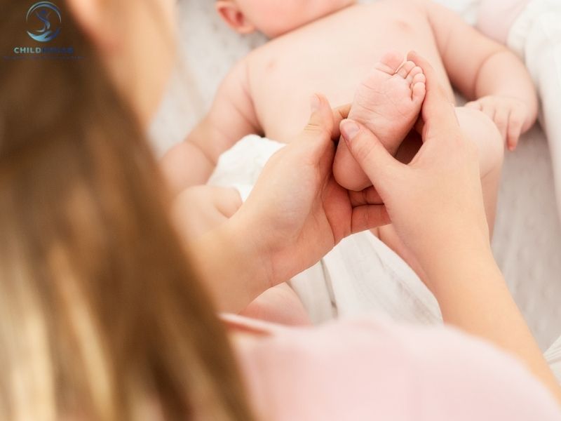 Massage Và Kéo Giãn Có Giúp Trẻ Đi Nhón Chân Không? 2026 | ChildRehab