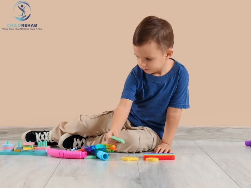 Tự Kỷ Và Chậm Nói Khác Nhau Thế Nào? 2026 | ChildRehab