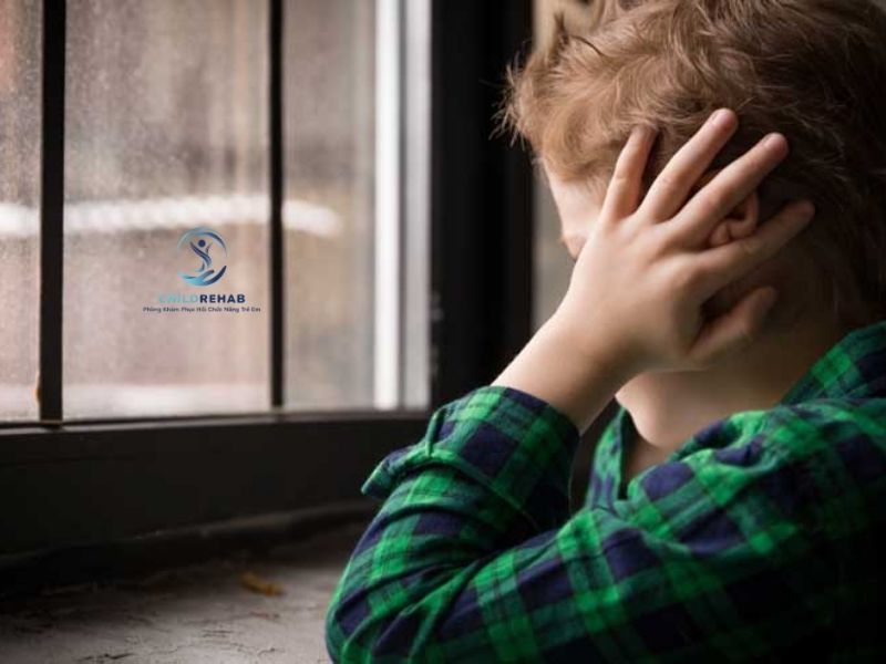 Trẻ Không Tương Tác Có Phải Dấu Hiệu Bất Thường? 2026 | ChildRehab