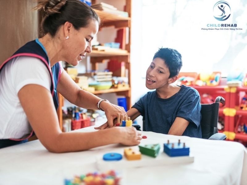 Một Buổi Can Thiệp Cho Trẻ Diễn Ra Như Thế Nào? 2026 | ChildRehab