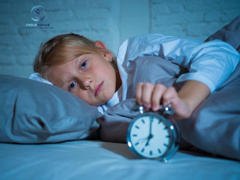Trẻ Không Tự Ngủ Là Do Đâu? 2026 | ChildRehab