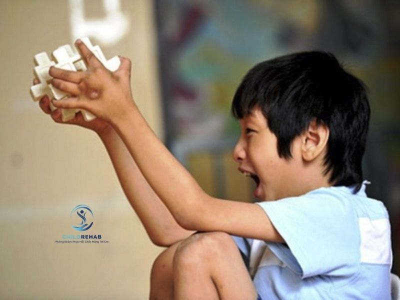 Can Thiệp Sớm Cho Trẻ Tự Kỷ: Hiệu Quả Thực Sự Đến Đâu? 2026 | ChildRehab