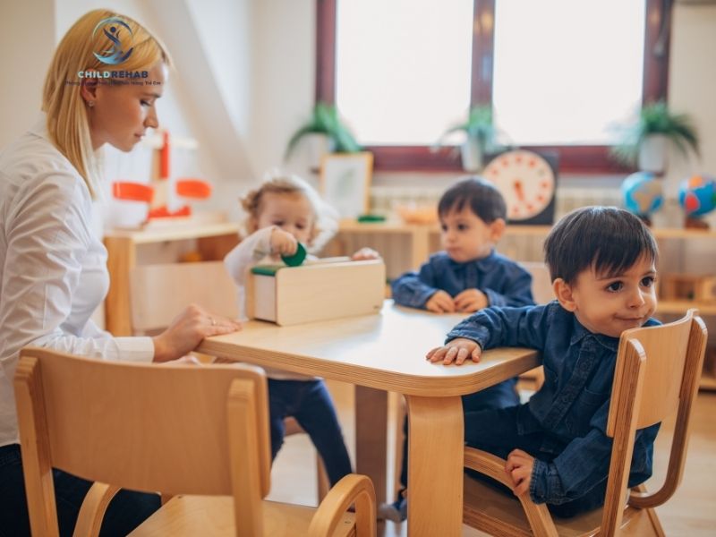 Kỹ Năng Tự Lập Cho Trẻ Mầm Non 2026 | ChildRehab