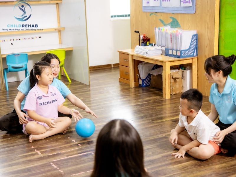 Lộ Trình Trị Liệu Nhóm Cá Nhân Hóa Cho Trẻ Em 2026 | ChildRehab