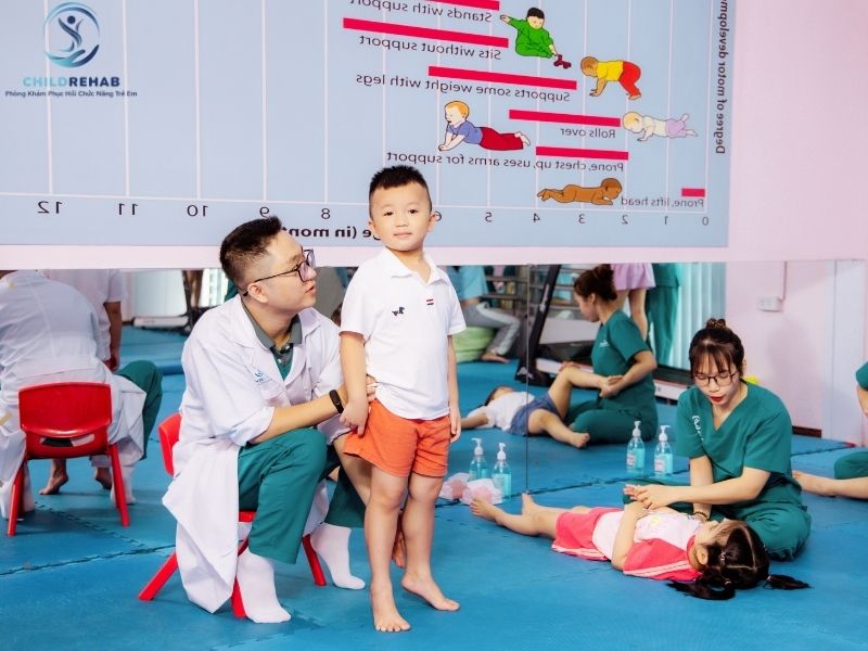 Phục Hồi Chức Năng Trẻ Em Tại Hà Nội 2026 | ChildRehab Láng