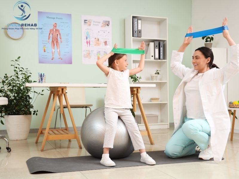 Gợi ý các bài tập hỗ trợ trẻ bị cong vẹo cột sống