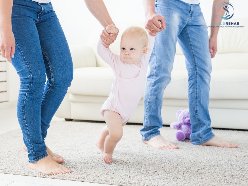 Bài tập hỗ trợ trẻ đi nhón chân có hiệu quả không còn phụ thuộc vào nguyên nhân và cách thực hiện. 