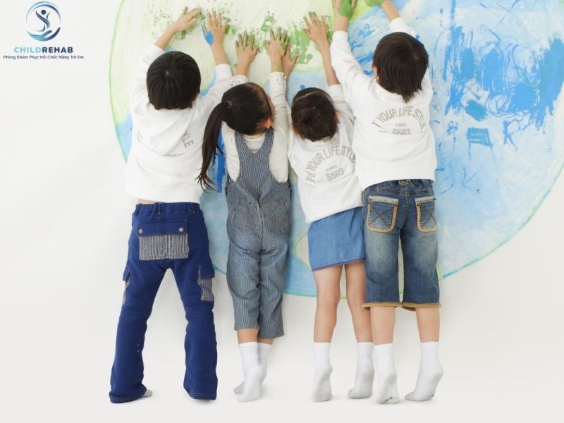 Tổng hợp các dạng lệch trục chi dưới phổ biến như chân chữ X, chân chữ O và các biến thể khác.