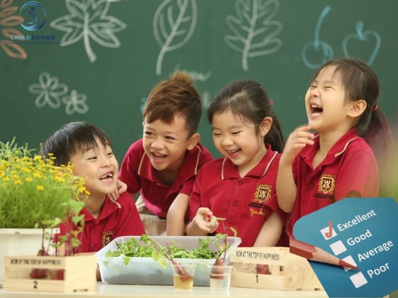 Đánh giá khả năng tương tác và hòa nhập xã hội của trẻ.