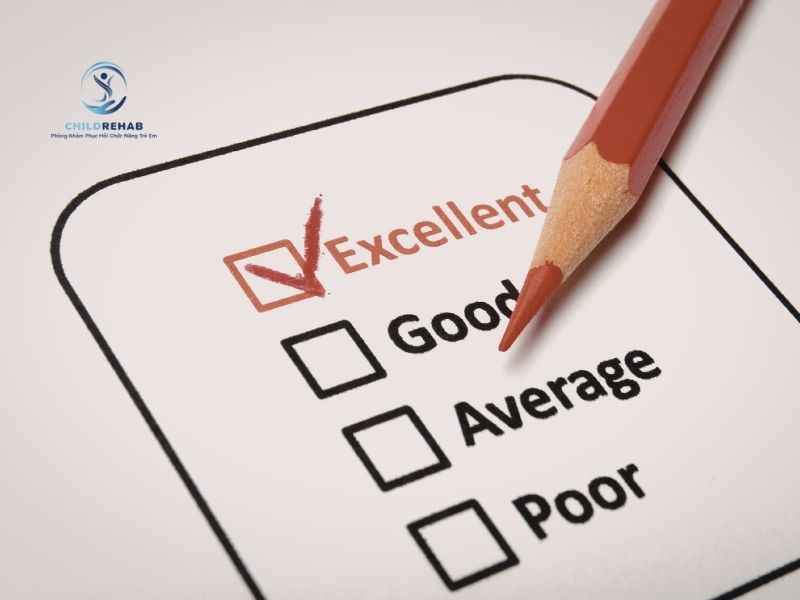 dau-hieu-tre-can-duoc-danh-gia-phat-trien-truoc-khi-tap-tai-nha