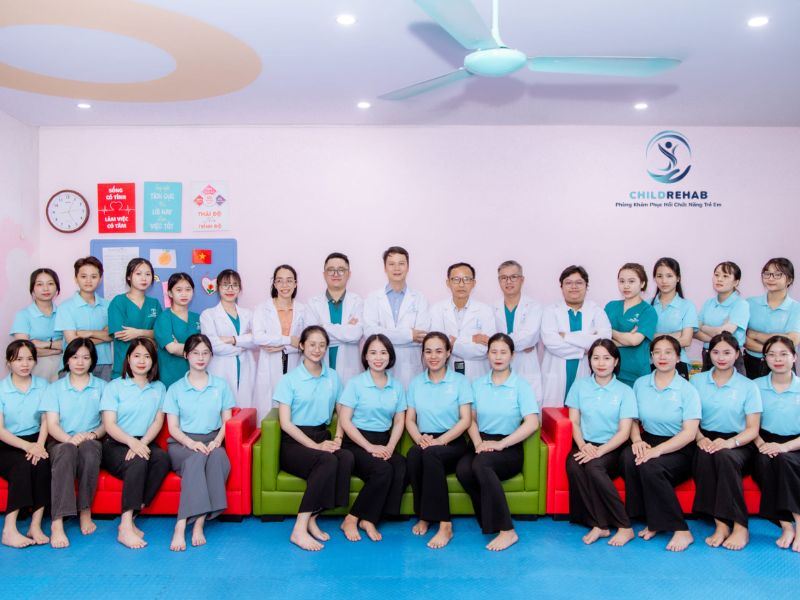 doi-ngu-chuyen-gia-childrehab