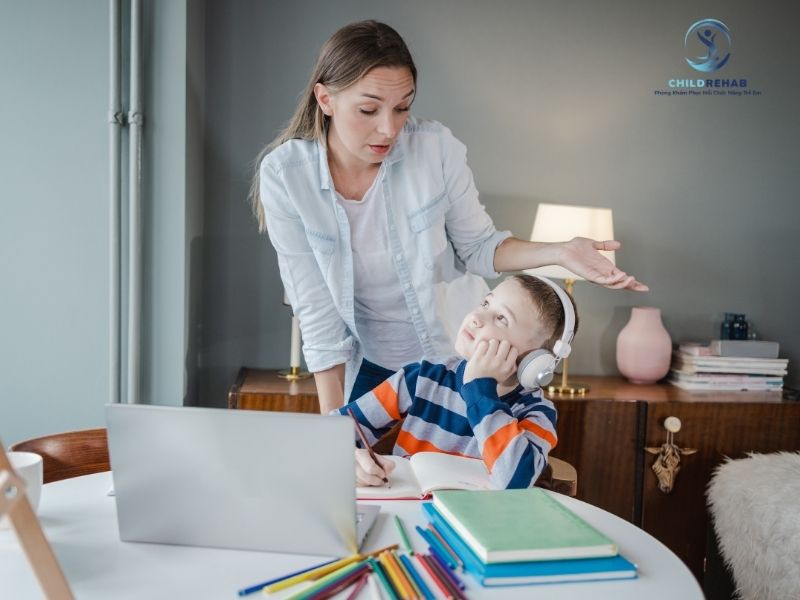 Những quan niệm sai khiến phụ huynh đánh giá nhầm hành vi của trẻ.