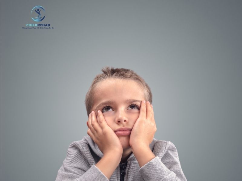 Những quan niệm sai khiến phụ huynh đánh giá nhầm hành vi của trẻ tăng động.