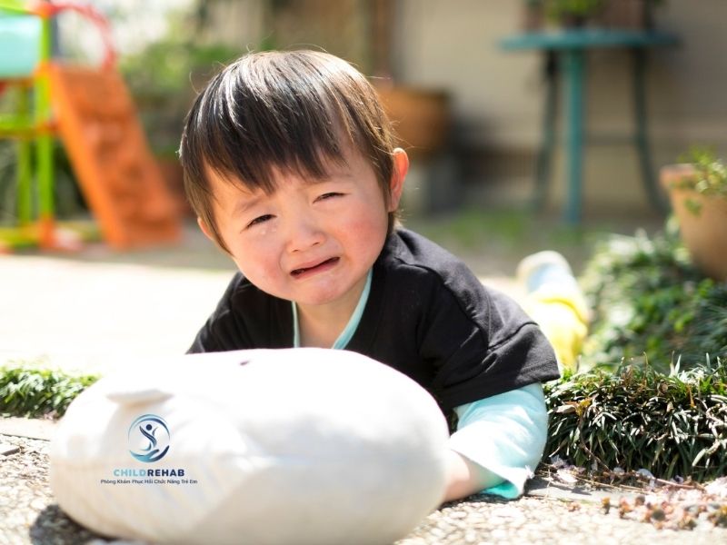 Hiểu đúng tình trạng trẻ hiểu lời nói nhưng chưa thể diễn đạt bằng ngôn ngữ.